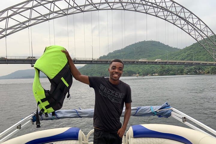 Shai Hills Safari and Volta River Cruise: Day Tour from Accra photo 2