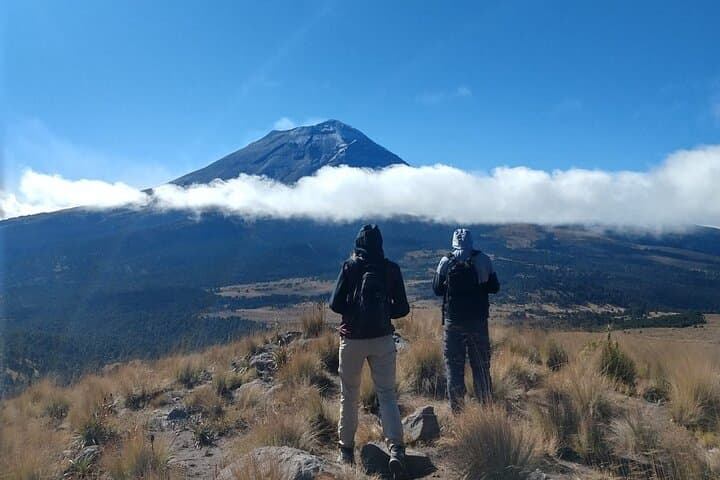 Hike Iztaccíhuatl from Puebla: Day Hike in Izta-Popo National Park photo 2