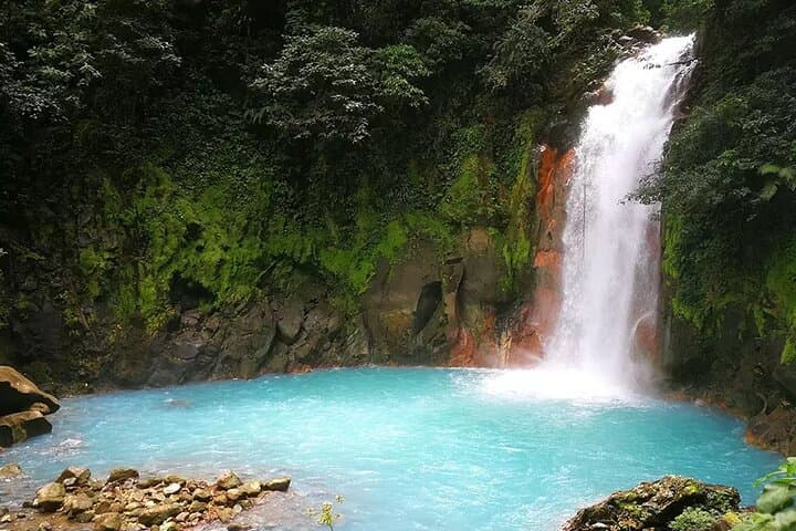 Rio Celeste Hike at Tenorio Volcano National Park — Blue River Waterfall Day Hike