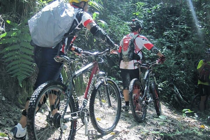 Highlanders Route Advanced Mountain Bike Tour Chiang Mai — Doi Pui to Valley Singletrack photo 5