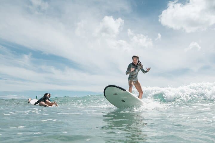 Private Waikiki Surf Lesson with Local Instructor