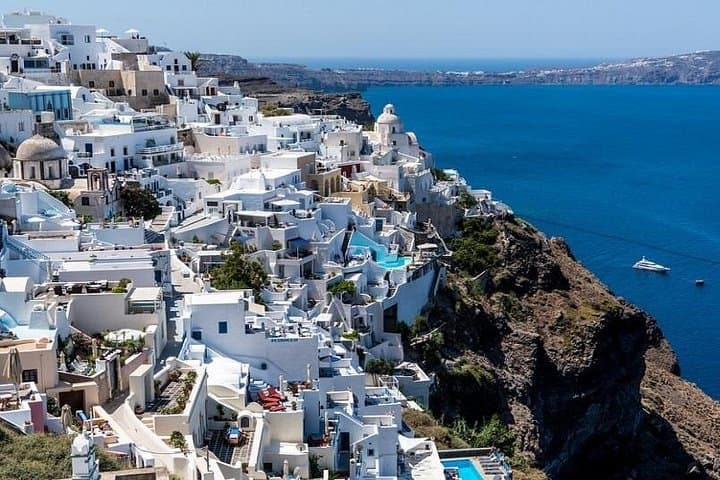 15-Day Cyclades Island Tour: Athens, Milos, Santorini & Mykonos photo 4