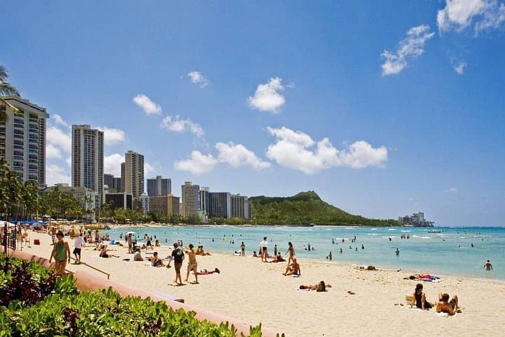 Efficient HNL Airport Round-Trip Private SUV Transfer — Stress-Free Honolulu Transfers photo 2