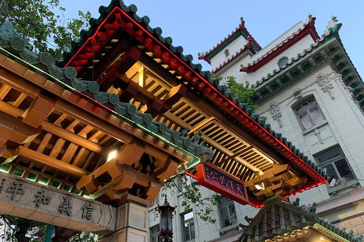 Warrior Cat of Chinatown: Self-Guided Exploration Game in San Francisco photo 3