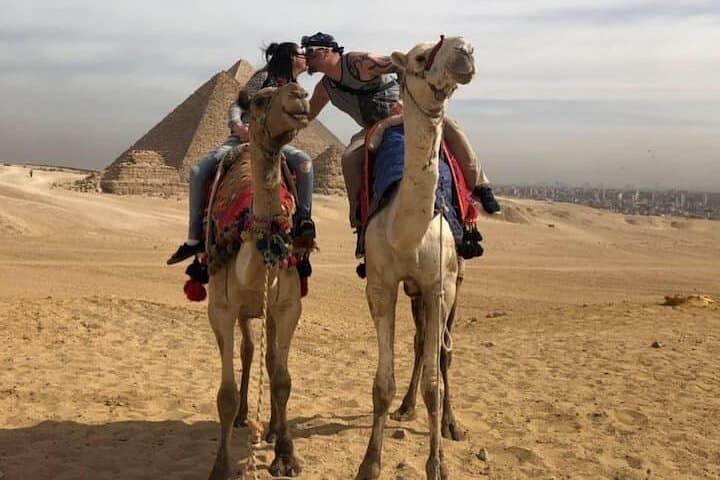 Full-Day Giza Pyramids, Sphinx & Saqqara: Private Tour with Lunch photo 5