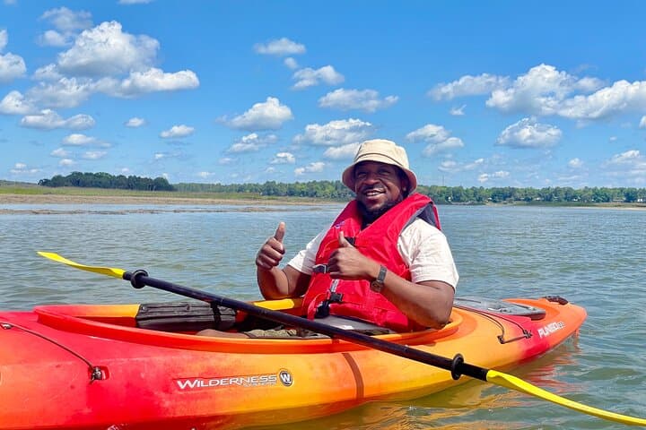 Hilton Head 2-Hour Guided Kayak Nature Tour — Broad Creek Salt Marsh Paddle photo 2