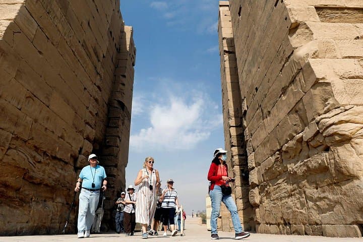 Aswan to Luxor Nile Cruise: 3-Night Upper Egypt Journey with Abu Simbel & Hot Air Balloon photo 3