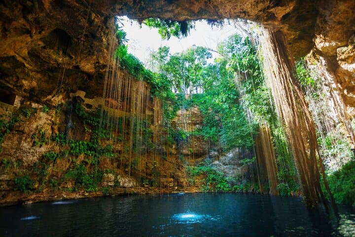 Chichen Itza, Ik Kil & Hubiku Day Tour from Cancun: Cenotes, Colonial Valladolid & Buffet photo 3