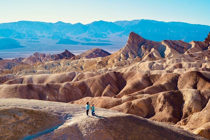 Death Valley Sunset & Stargazing VIP Small-Group Tour from Las Vegas