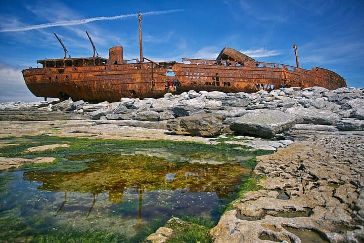 Private Cultural Tour of Inisheer: Horse-and-Trap, Lunch & Island History photo 4