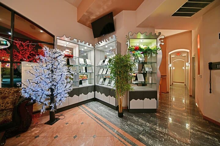 VIP Hot Stone Massage with Private Sauna — West Las Vegas Spa Package photo 6