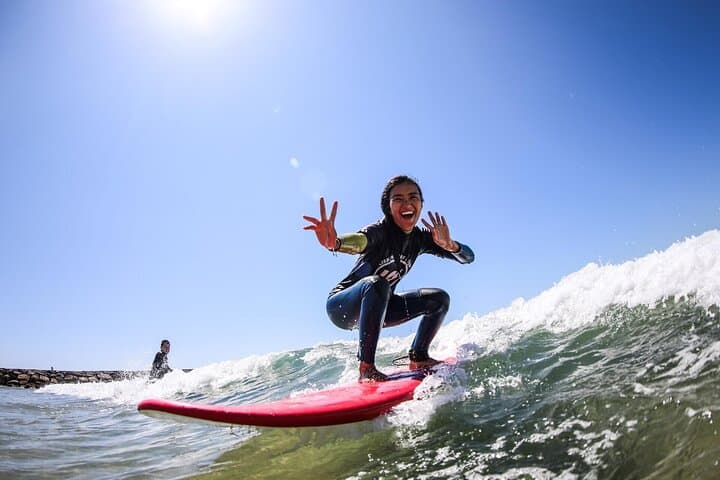 Capifórnia Surf Experience: Learn to Surf on Costa da Caparica, Lisbon photo 3