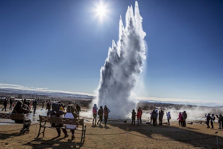 10-Day Private Iceland Circuit: Golden Circle, South Coast, Myvatn & Jökulsárlón photo 2