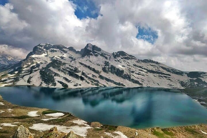 Tarsar Marsar Trek: 6-Day High-Altitude Lakes Trek Near Srinagar photo 3