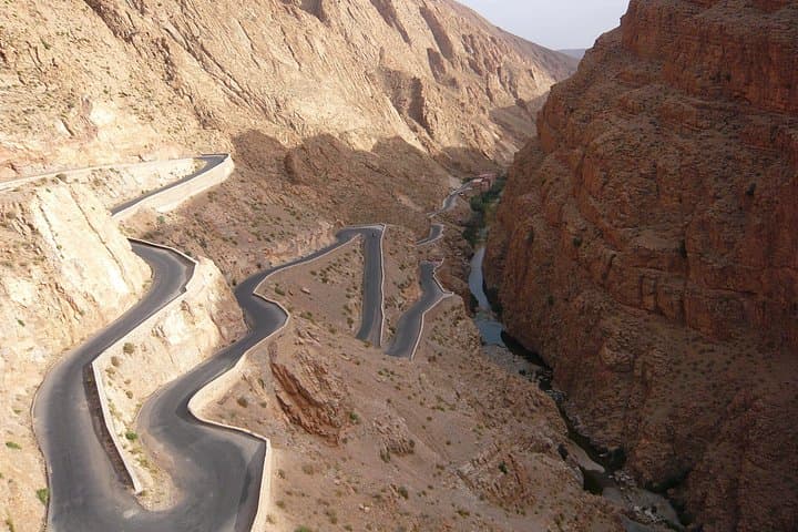 Discover Southern Morocco in 4 Days: Atlas Passes, Gorges & Erg Chebbi Dunes photo 2