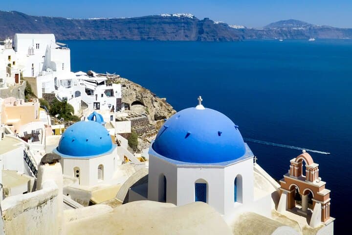 Tailor-Made Private Santorini Tour — Customize Your Day from Fira to Oia photo 1