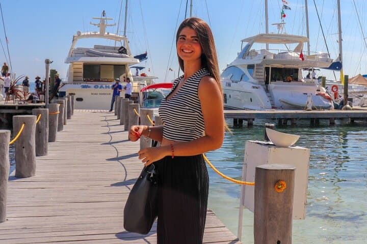 Catamaran to Isla Mujeres with Open Bar & Snorkel — Day Trip from Cancun photo 5