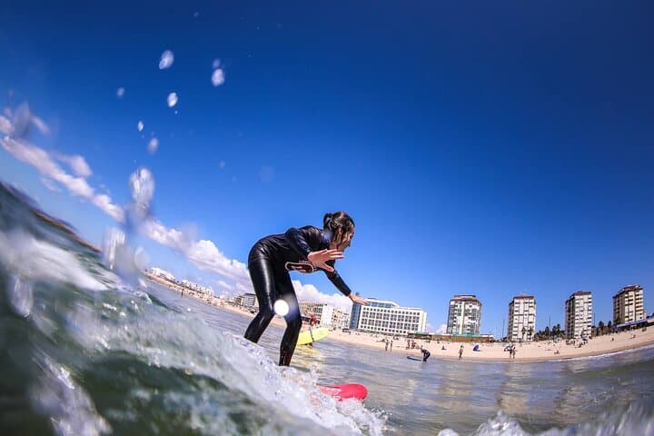 Capifórnia Surf Experience: Learn to Surf on Costa da Caparica, Lisbon photo 2