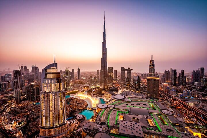 Explore Dubai: City Tour, Red Dune Safari & Burj Khalifa 124 Experience