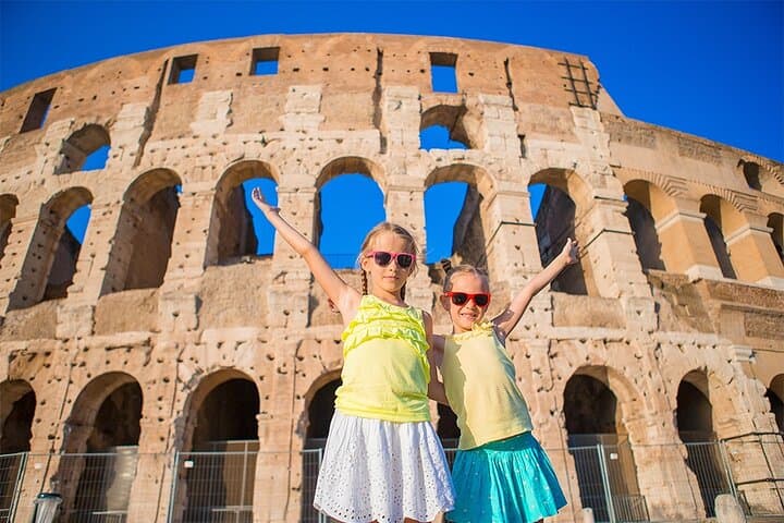Colosseum & Roman Forum Treasure Hunt for Families: Interactive Kids Tour in Rome photo 1