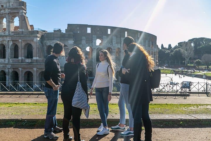 Ancient Rome Treasure Hunt: Colosseum & Roman Forum Team-Building Adventure photo 4