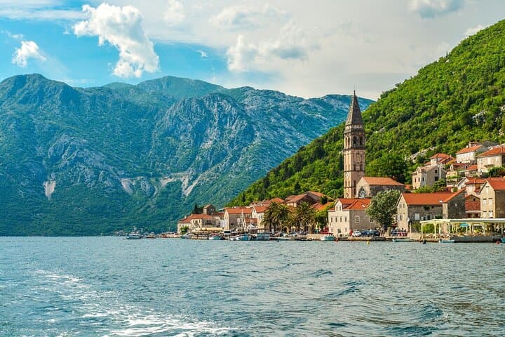 Kotor Bay Speed Boat to the Blue Cave & Our Lady of the Rocks — 3-Hour Private Tour photo 3
