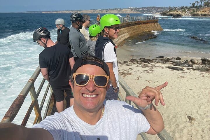 La Jolla Coastal E-Bike Escape: From Village to Mount Soledad photo 2