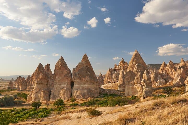 Cappadocia Day Tour in Spanish: North Valleys, Göreme Open-Air Museum & Uçhisar photo 4