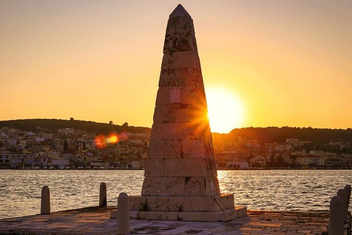 Kefalonia Half-Day Highlights: Myrtos, Melissani & Drogarati Cave photo 5