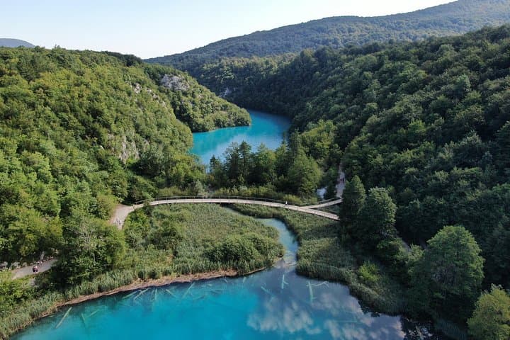 Full-Day Plitvice Lakes National Park Tour from Zadar — Waterfalls, Boardwalks & Travertine Pools photo 4
