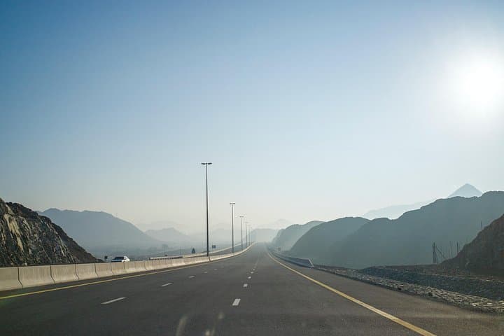 Hatta Mountains Full-Day 4WD Tour with Kayak and Heritage Village Visit photo 2