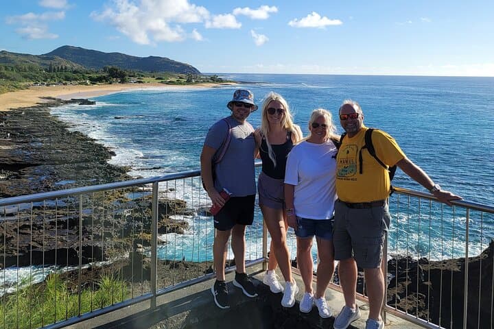 Circle-Island Oahu Tour: Byodo-In Temple & Waimea Waterfall Swim photo 4