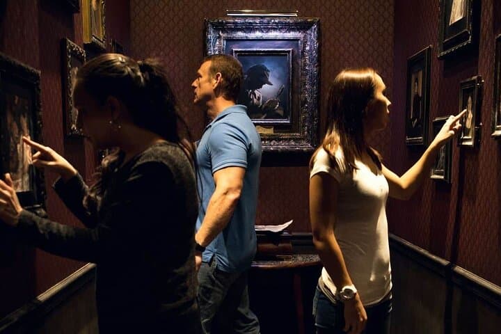 Sherlock Studies 75-Minute Escape Room: Private Mystery Game on Orlando’s International Drive photo 3