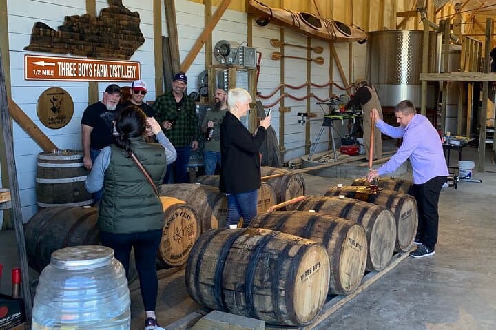 Private Kentucky Single Barrel Tour — Chasing Blanton’s: Barrel-Strength Bourbon Day from Louisville photo 3