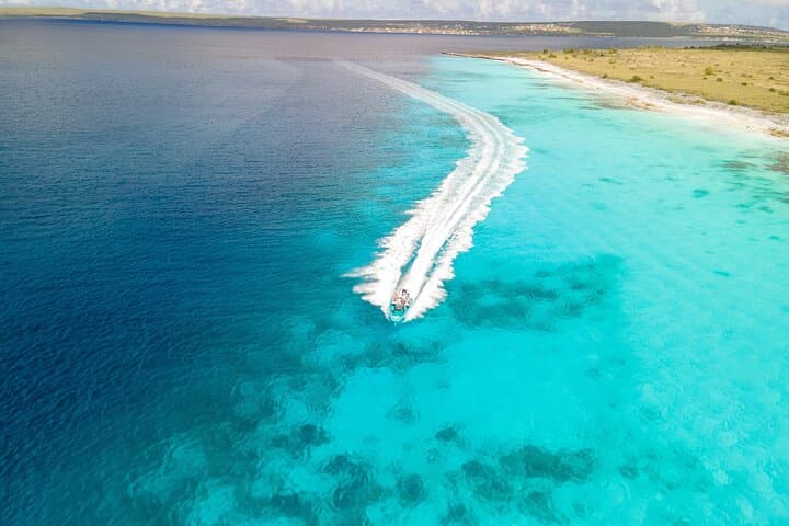 Bonaire Private Boat Tour: Towable Tube Adventure from Kralendijk photo 3