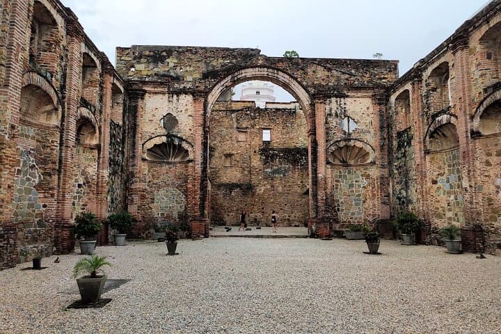 Panama City Full-Day Sightseeing & Miraflores Canal Tour with Private Guide photo 5