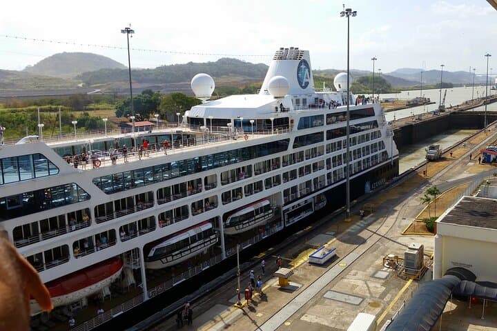 Panama City Full-Day Sightseeing & Miraflores Canal Tour with Private Guide photo 6