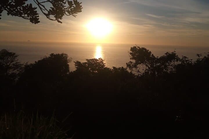 Sunrise at Telegraph Rock: Early-Morning Hike & Secluded Beaches in Rio de Janeiro