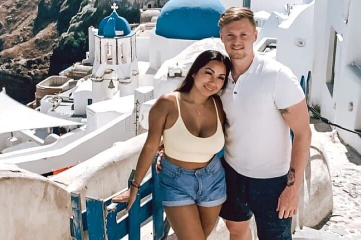 Private 6-Hour Santorini Tour: Oia, Wineries, Red & Black Beaches photo 3