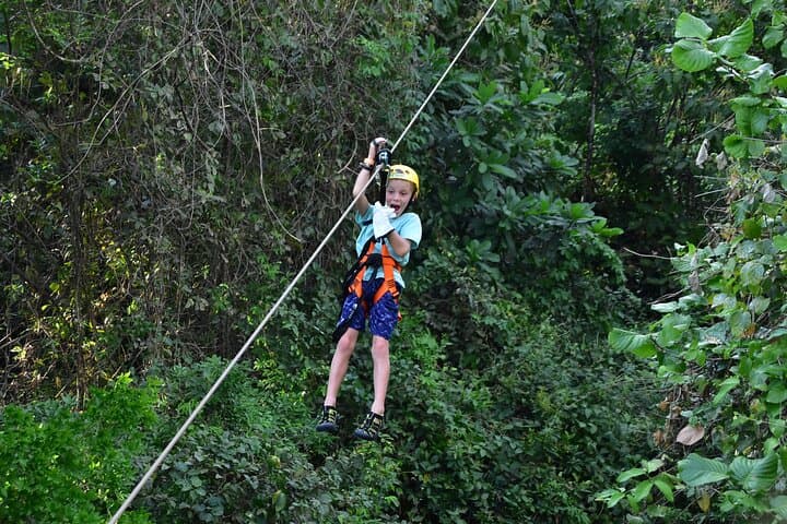 Guanacaste Family Zipline Adventure: Safe Canopy Tour for Kids (Ages 2+) photo 5