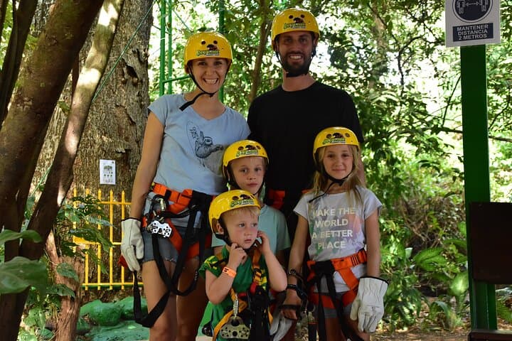 Guanacaste Family Zipline Adventure: Safe Canopy Tour for Kids (Ages 2+) photo 2