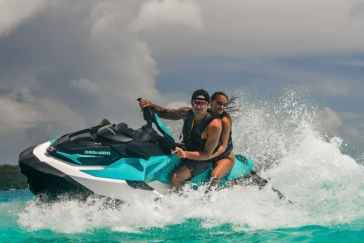 Jet Ski the Bora Bora Lagoon: Island Tour to Mount Otemanu & Motu Stops photo 5