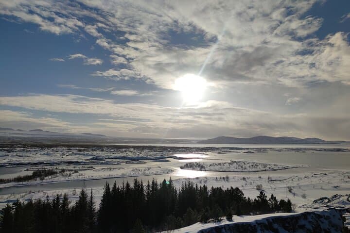 Golden Circle Day Tour — Thingvellir, Geysir, Gullfoss & Kerið with Hot Spring Eggs photo 3
