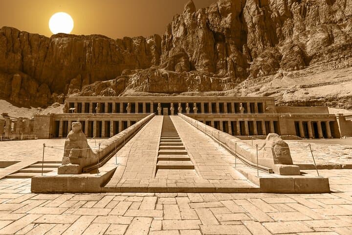 Luxor Day Trip from Cairo by Plane — Valley of the Kings, Karnak & Hatshepsut photo 3