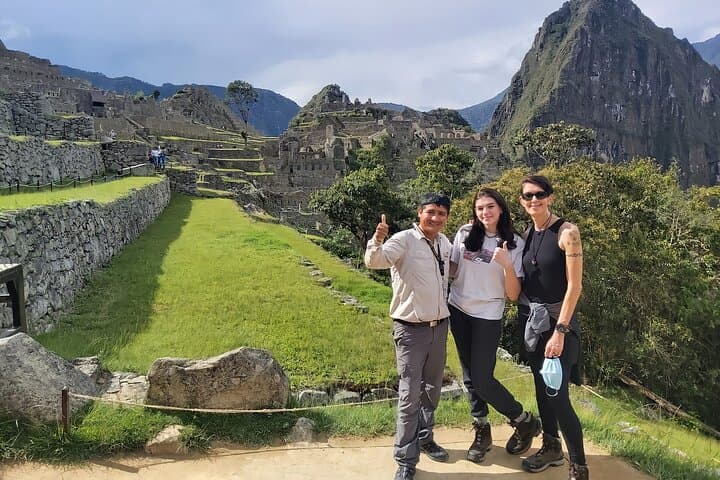 Private Full-Day Machu Picchu Tour from Cusco with Box Lunch photo 3