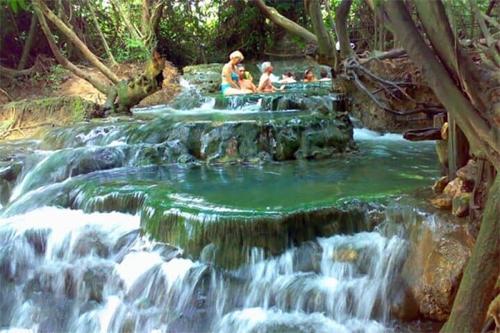 Krabi Jungle Tour: Emerald Pool, Hot Springs & Wat Tham Sua Full-Day