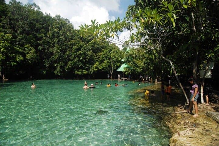 Krabi Jungle Tour: Emerald Pool, Hot Springs & Wat Tham Sua Full-Day photo 5