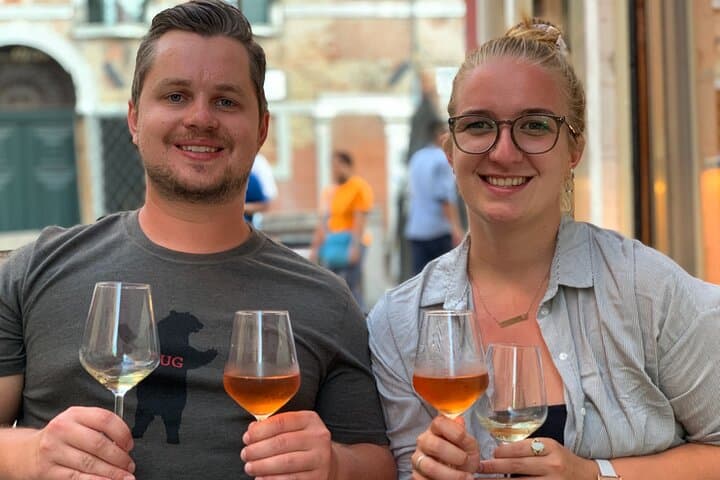 Venetian Evening: Cicchetti & Prosecco Walking Tour with a Local Guide photo 2