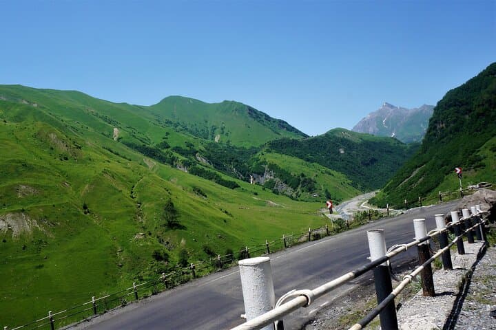 Full-Day Truso Gorge Adventure from Tbilisi: Hike Abandoned Villages, Mineral Springs & Fortresses photo 2
