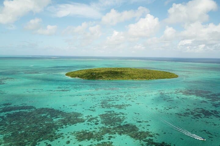 East Mauritius Day Tour: Ile aux Aigrettes, Rhumerie St-Aubin & Mahebourg photo 1